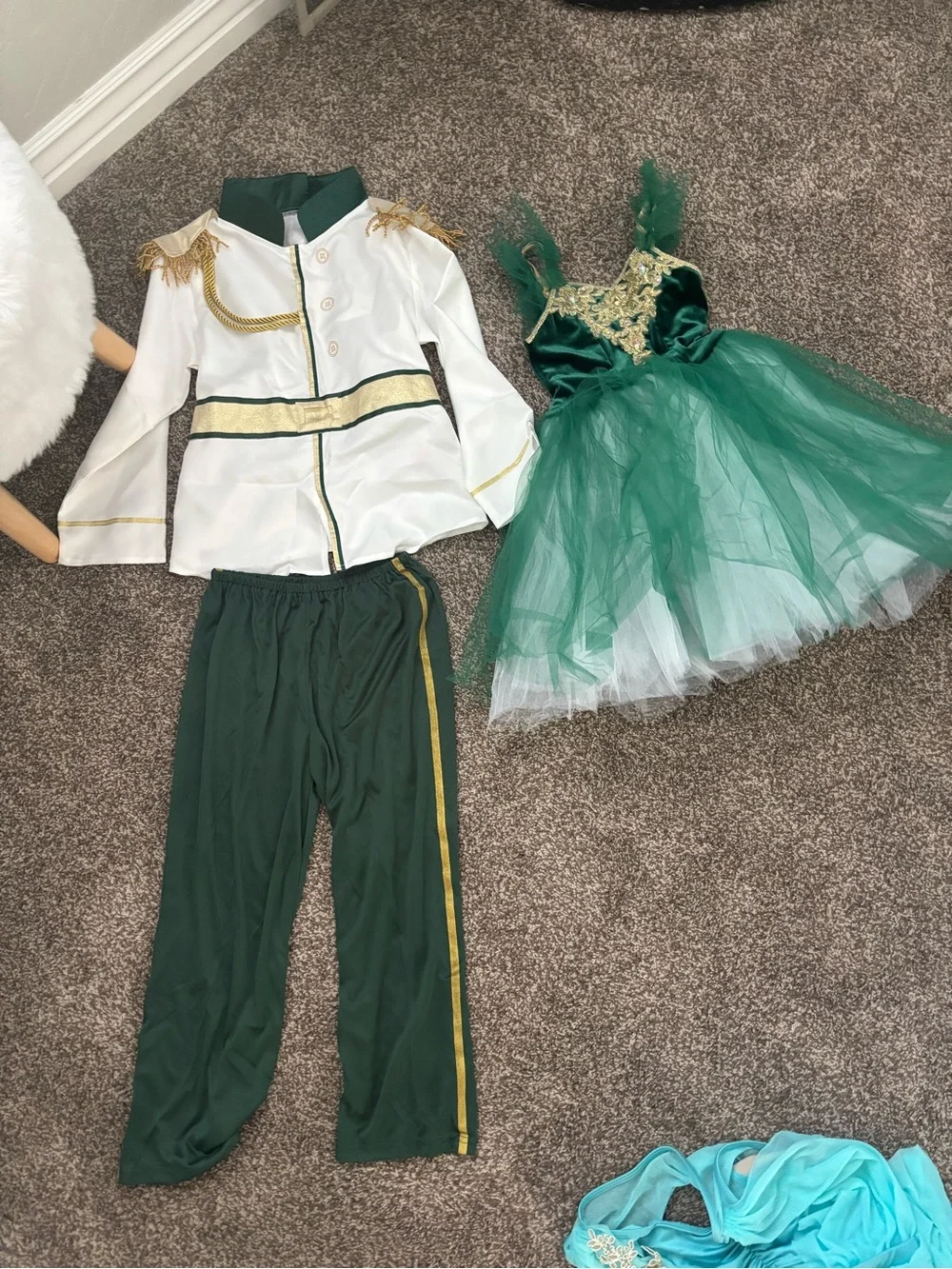Girls Emerald Green Princess Tutu and Matching Prince Costume kids size 6/7